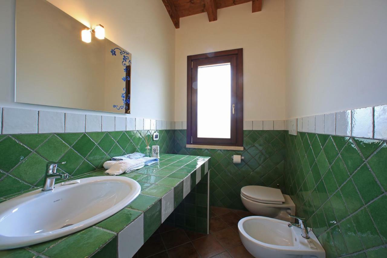 Casale Madeccia Guest House Sonnino Luaran gambar